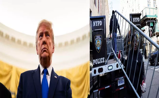 New York Plans For Donald Trumps Surrender Blocked Roads Shut Courtrooms - Sakshi