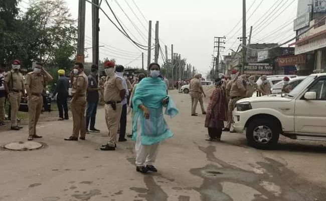 Gas Leak In Punjab Ludhiana Milk Product Factory - Sakshi