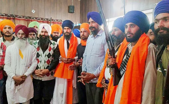 Punjab Cops Leave Cancelled Until April 14 Over Amritpal Singh - Sakshi