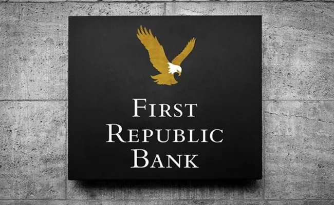 First Republic Bank Seized Us Regulator Fdic, Acquired By Jpmorgan Chase - Sakshi