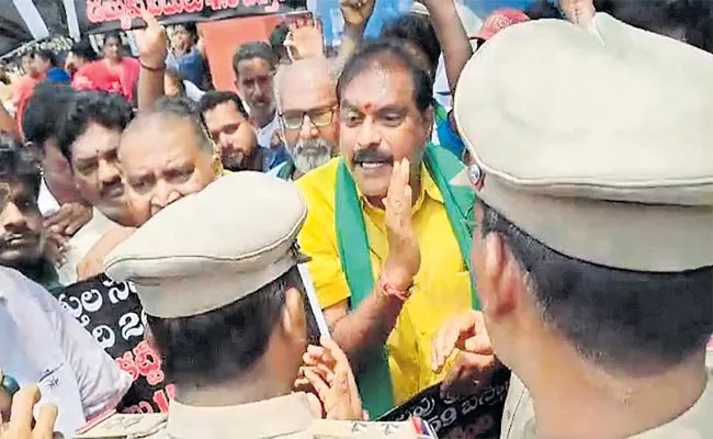 TDP MLA Nimmala Ramanaidu Aggressive Behavior With SI At Palakollu - Sakshi