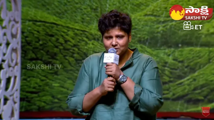 Director Nandini Reddy Emotional Speech At Anni Manchi Sakunamule Pre Release Event