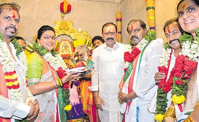 Bhakti Chaitanya Yatra is the fifth day of the Gangamma thalli jathara - Sakshi