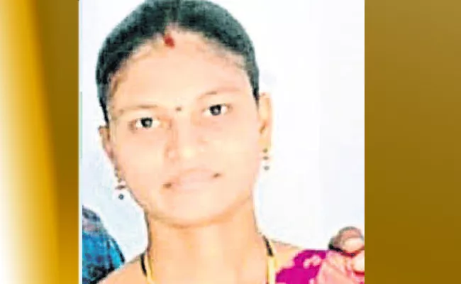 Married Woman Suicide In Orissa  - Sakshi