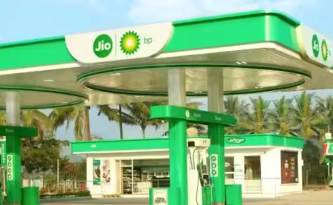  reliance jio bp premium diesel low cost - Sakshi