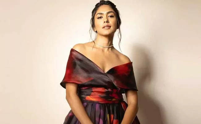 Mrunal Thakur Gears Up To Make Her Grand Cannes Film Festival Debut - Sakshi