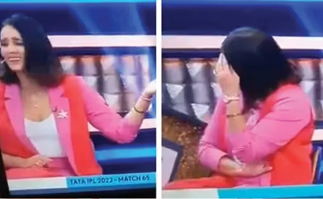 Mayanti Langer Uncomfortable IPL Show Hot Or Not Fans Slam Broadcasters - Sakshi