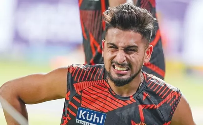 IPL 2023 MI vs SRH Probable Playing XI Umran Malik To Return - Sakshi