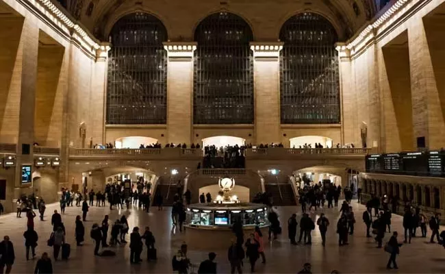 worlds largest railway station grand central terminal - Sakshi