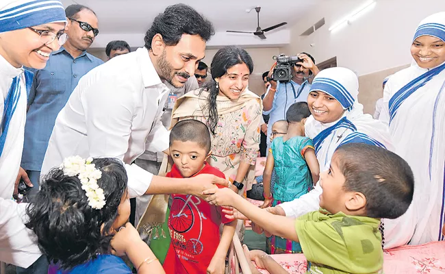 AP CM YS Jagan Visits Vijayawada May 30 2023 Live Updates - Sakshi