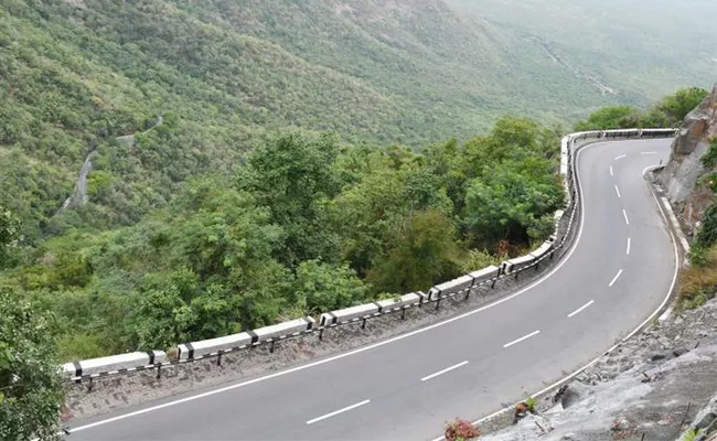  Important Note For Motorists In Tirumala - Sakshi