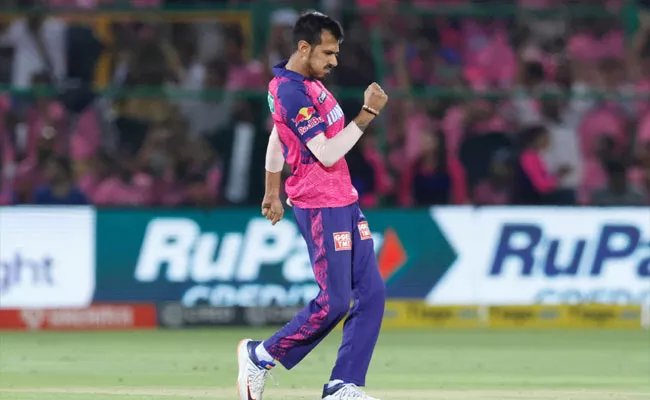 Yuzvendra Chahal Stands 1st Place-With-Dwayne Bravo Most Wickets IPL - Sakshi