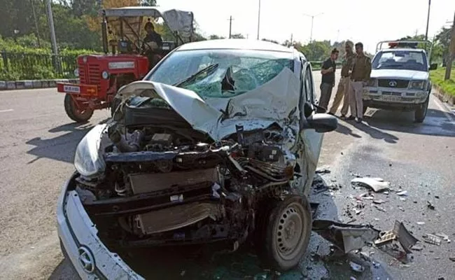 Report: Most Of Road Accidents Occurred In This Timing Telangana 2022 - Sakshi