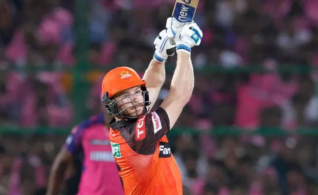 IPL 2023 SRH Glenn Phillips 7 Balls 25 Runs POTM Rare Record - Sakshi