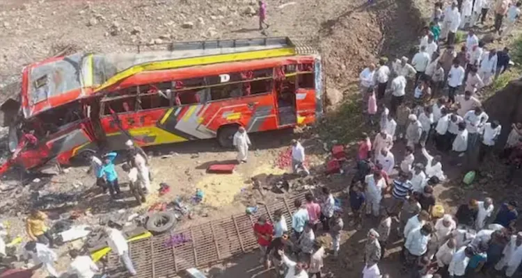 Video Bus Accident Many Dead 20 Others Injured In Madhya Pradesh 