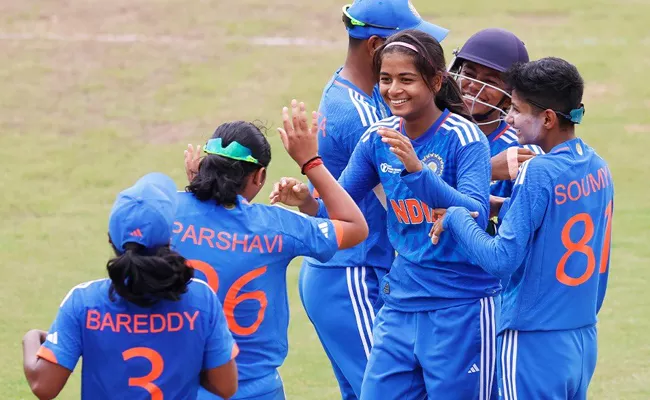 ACC Women Emerging Asia Cup: Hongkong All-out 34 Runs Vs IND-A Women - Sakshi