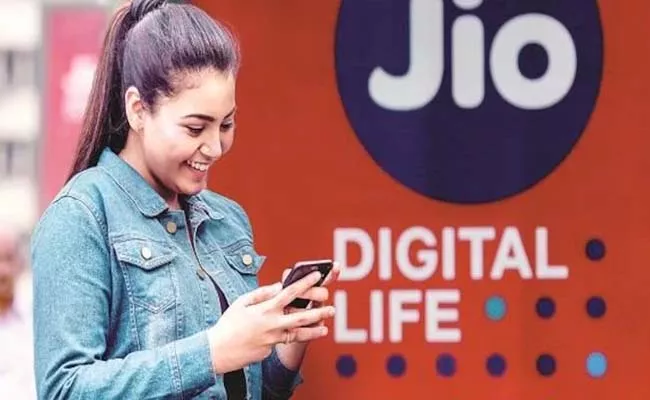 Reliance Jio five new prepaid plans with JioSaavn subscription check details - Sakshi