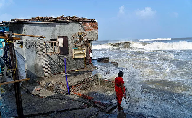 Cyclone Biparjoy: 30000 People From Shifted To Temporary Shelters - Sakshi