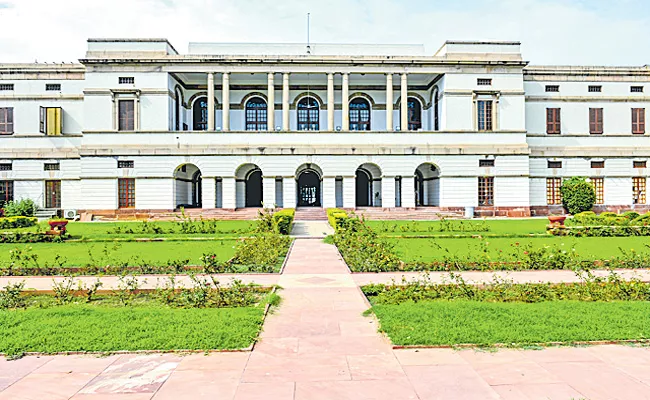 Nehru Memorial Museum and Library Society renamed as Prime Ministers Museum and Library Society - Sakshi