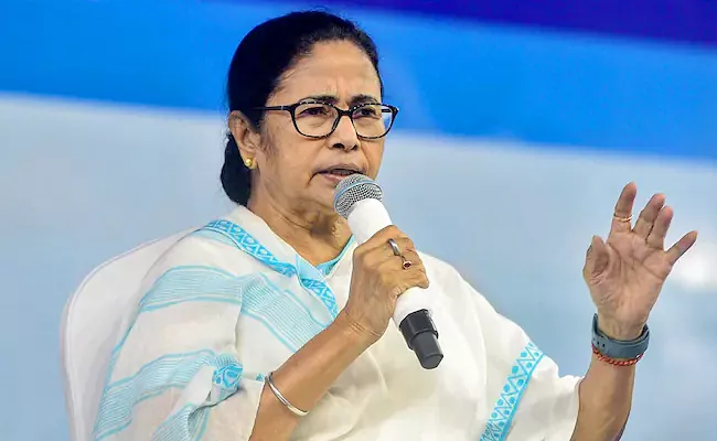 Mamata Govt Poll Body Move SC Challenging Court's Order On Central Forces Deployment - Sakshi