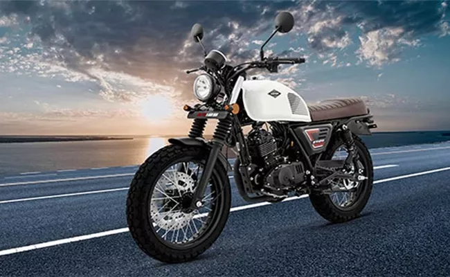 Keeway SR 250 Deliveries Start in india price and details - Sakshi