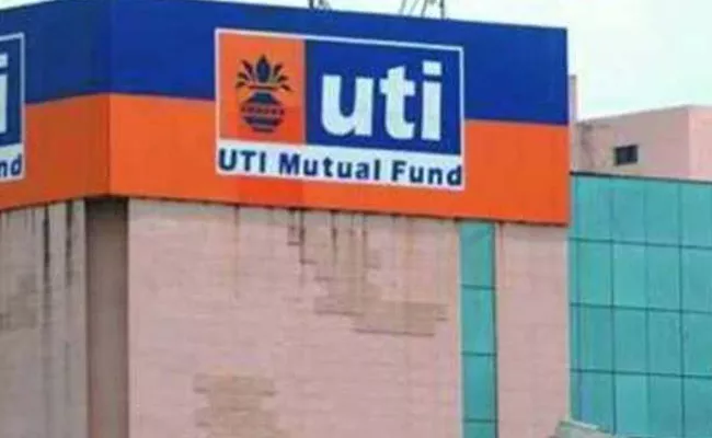 uti amc stake sale sbi lic pnb bob look for bids - Sakshi