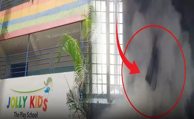 Fire Accident At Jolly Kids Preschool In Manikonda - Sakshi