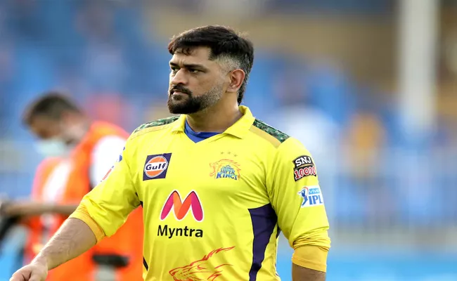 CSK CEOs Big Update On Skippers Knee Injury - Sakshi