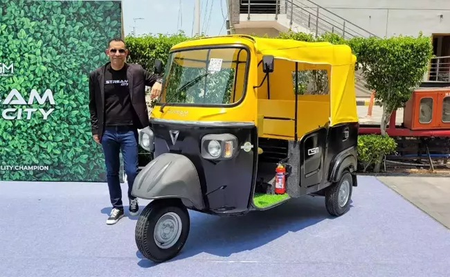 Omega Seiki Mobility rolls out e autorickshaw - Sakshi