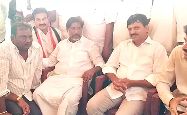 Ponguleti Srinivas Meet CLP Bhatti Vikramarka - Sakshi