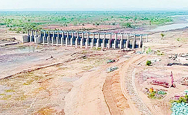 Storage of water in Chanaka Korata project barrage - Sakshi