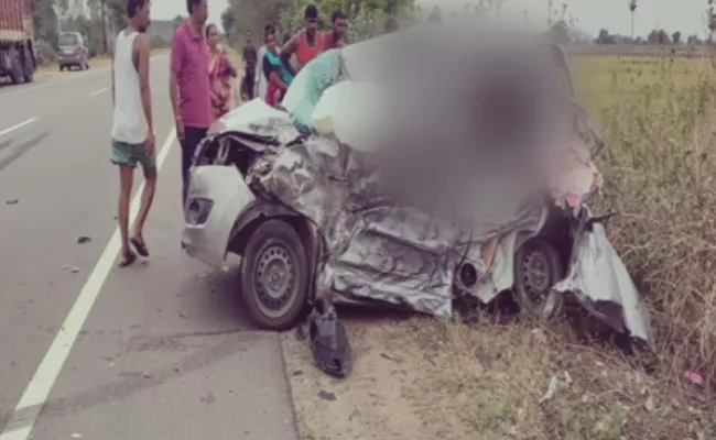 Road Accident In Hanamkonda District - Sakshi