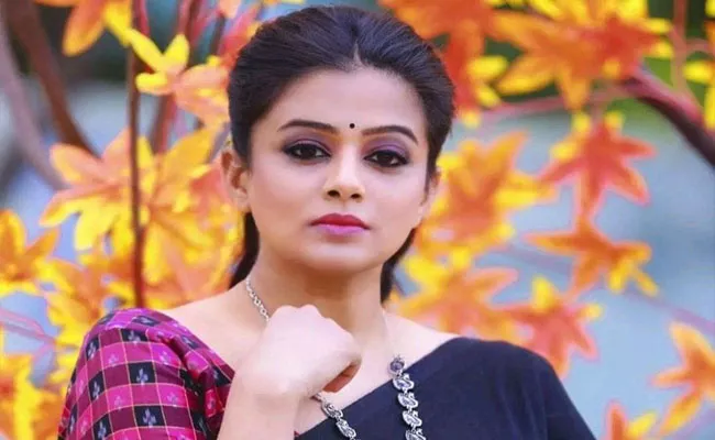 Priyamani Reacts On Trolls On Her Marriage With Musthafa - Sakshi