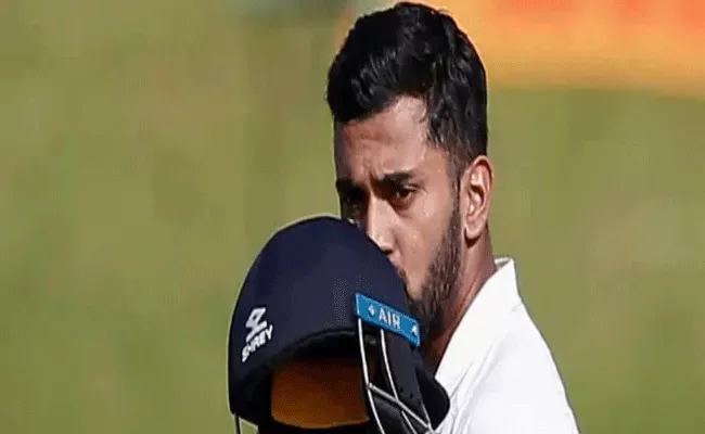 Cant Bat In Nets Return To International Cricket Ex India Star Picks KL Rahul Replacement - Sakshi