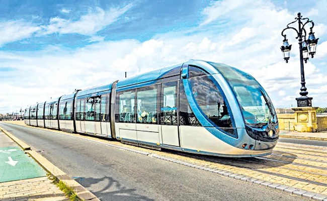 Modern Tram Project in Visakhapatnam - Sakshi