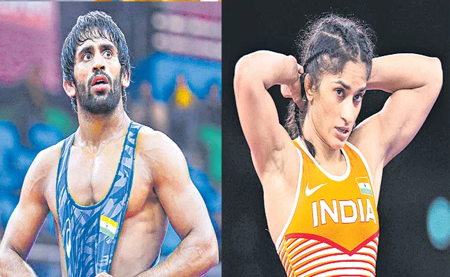 Sports Ministry Nod To Bajrang Vinesh Phogat Training Abroad Proposal - Sakshi