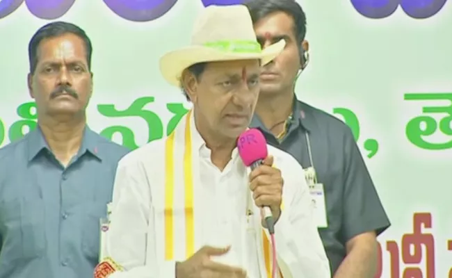 CM KCr Distributed Podu Land Pattas To tribal At asifabad - Sakshi