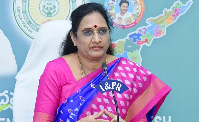 Vasireddy Padma Serious Comments On Vulgar Posts on Social Media - Sakshi