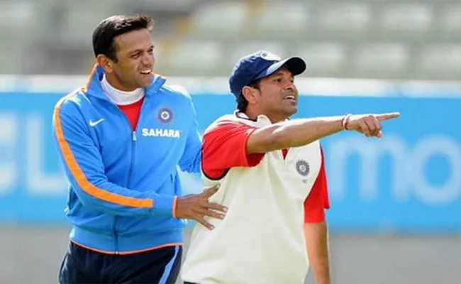 Asias best middle order batsman: Virender Sehwag on Inzamam ul Haq - Sakshi