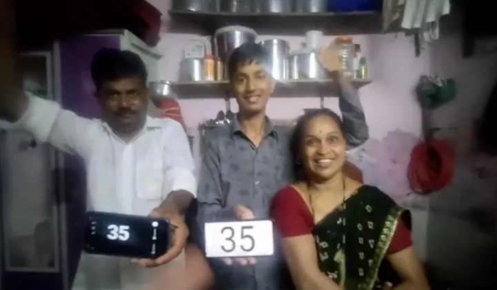 Viral Video Parents Celebrate Their son 35 marks In Tenth Class Results