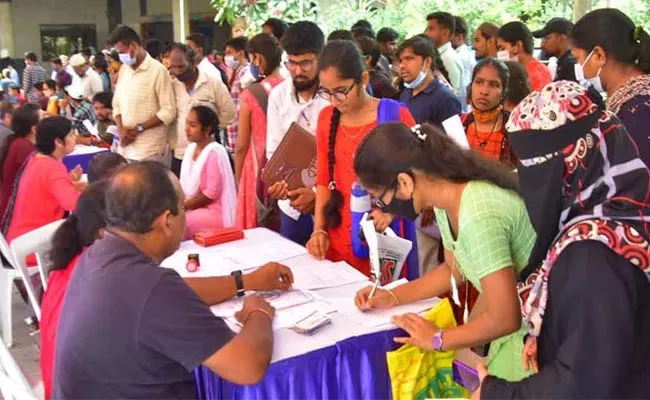 Andhra Pradesh: Govt Claims More Than 1 Lakh Jobs Created  through Job Mela - Sakshi