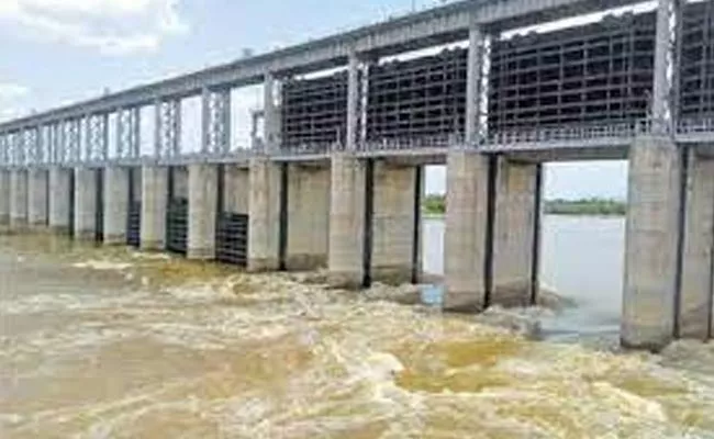 Irrigation Department Officials Opens Babli Project Gates - Sakshi