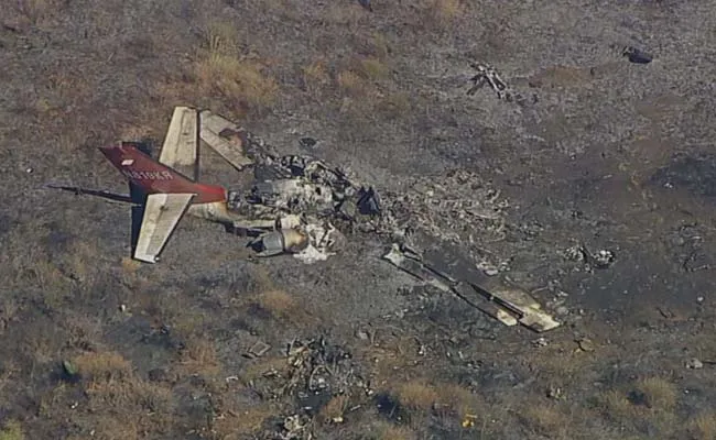 6 Dead After Private Plane Crashes Into California Field Bursts Into Flames - Sakshi