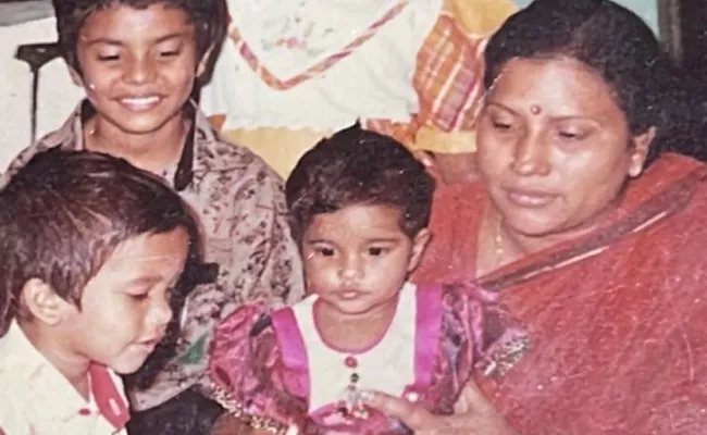 Aishwarya Rajesh Childhood Photos Goes Viral In Social Media - Sakshi