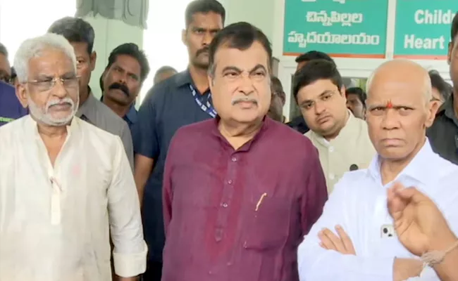 Union Minister Nitin Gadkari Praises Ap Government At Tirupati - Sakshi