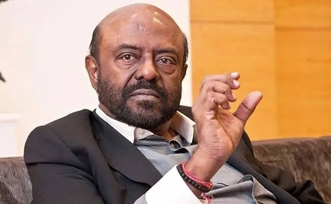 Iconic entrepreneur philanthropist Shiv Nadar turns 78 check growth and net worth - Sakshi