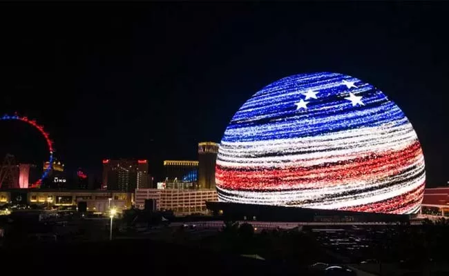 The massive Las Vegas Sphere puts on mesmerizing chek details - Sakshi