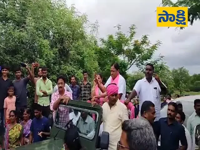  BRS MLA Redya Naik Faces Backlash Villages Protest To Go Back - Sakshi