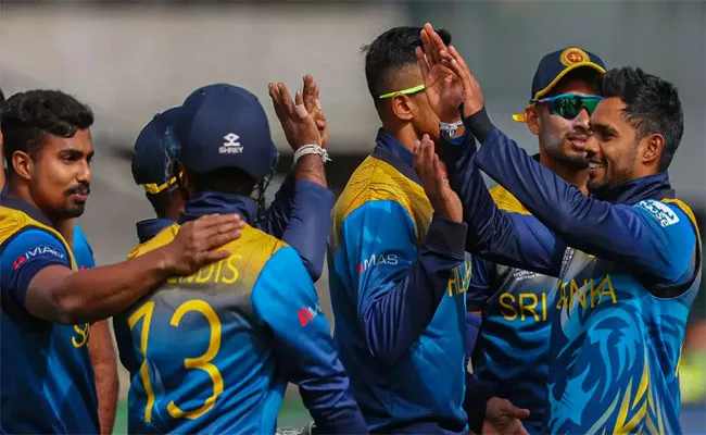 Sri Lanka Cricketer Lahiru Thirimanne Announces Retirement From International Cricket - Sakshi