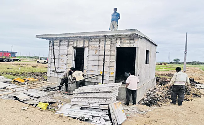 CM YS Jagan Bhumi Puja for house construction on 24th July - Sakshi